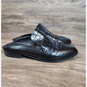 Robert Clergerie Leather Embossed Mules Flats Black US 6 EU 36.5